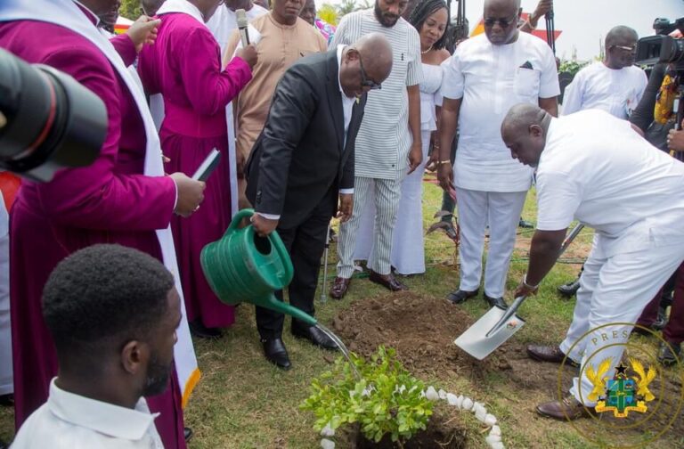 Photos: Akufo-Addo commissions renovated Asomdwee Park