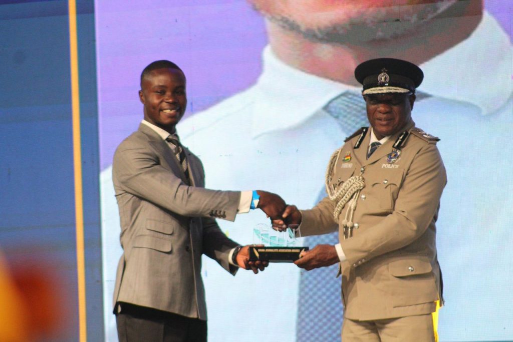 Left: Ebenezer Madugu,  Right: Christian Tetteh Yohunu