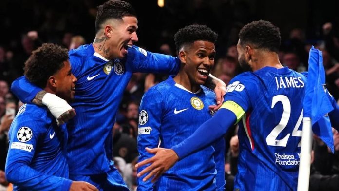 Champions League Round-Up: Chelsea Stun Barcelona, Dortmund Cruise, Man City Slip Up