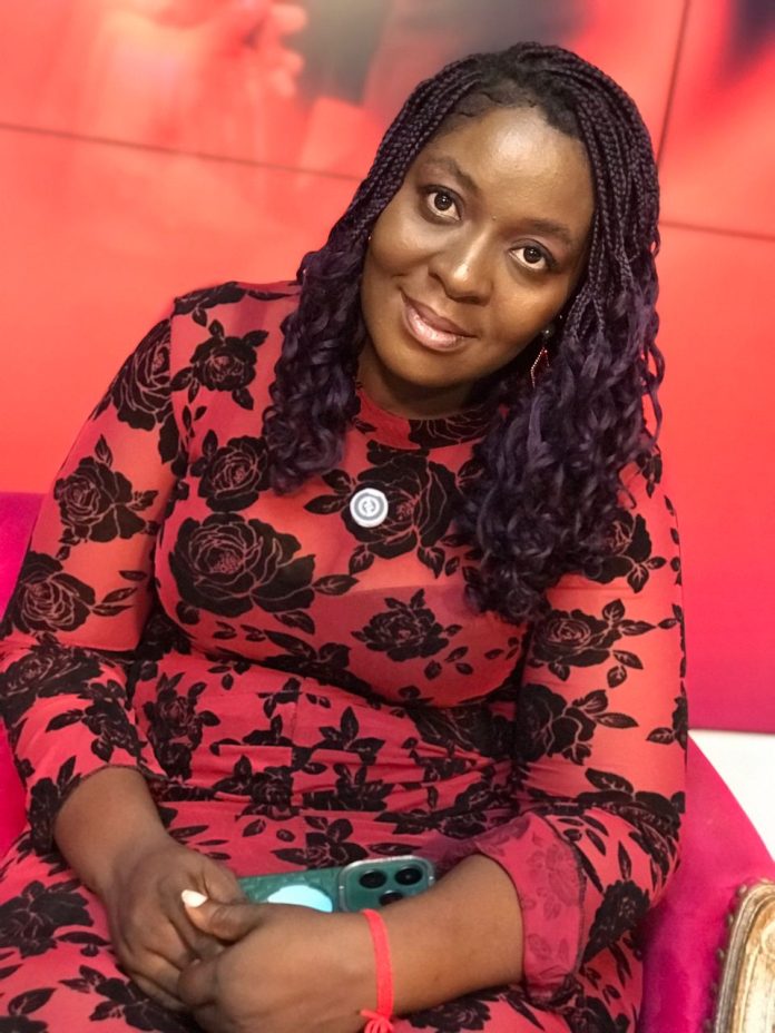 “The Side Hospital” – A Story Inspired by Ohemaa Tina on Kisses and Roses