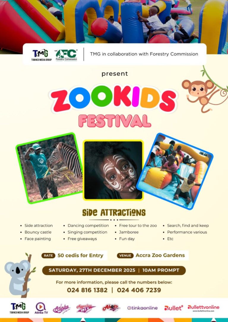 Families Gather for the Zoo Kids Christmas Festival
