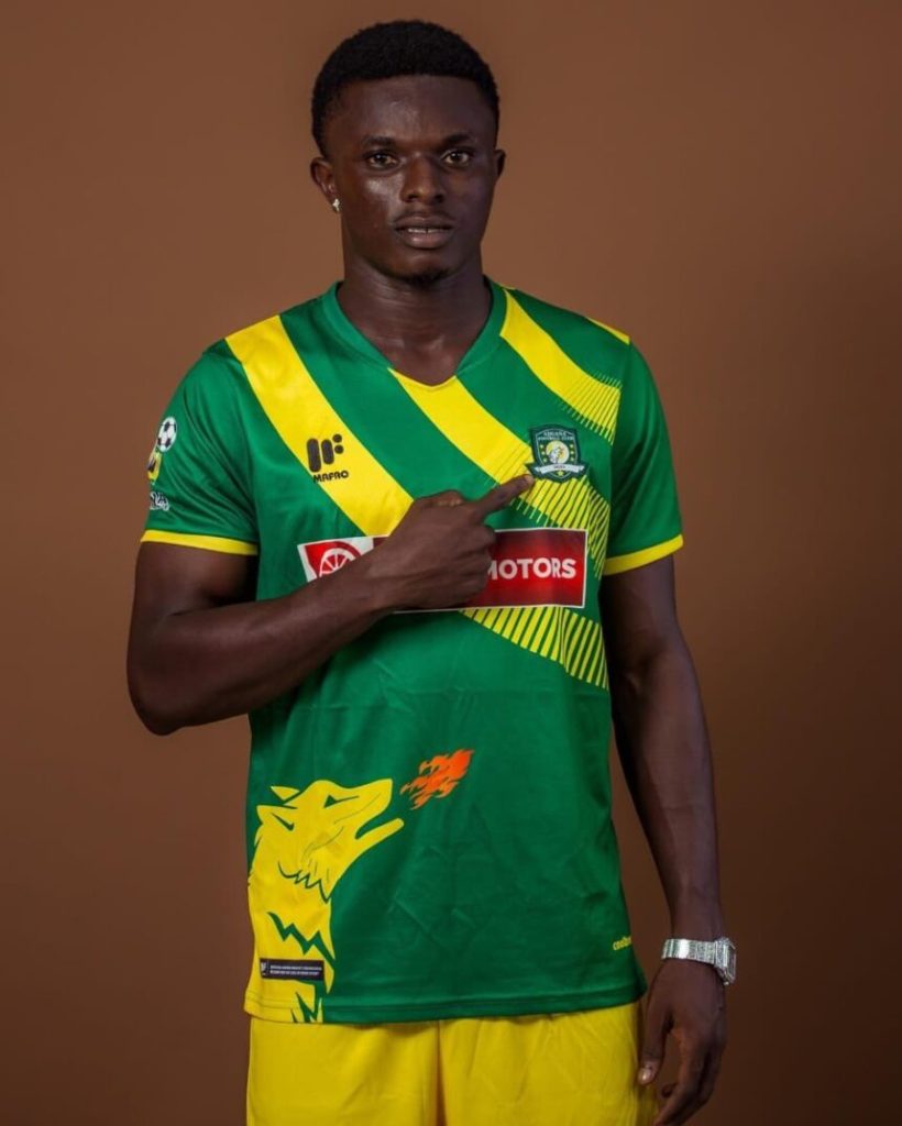 Berekum Chelsea FC Player Dies After Armed Robbery Attack on Team Bus