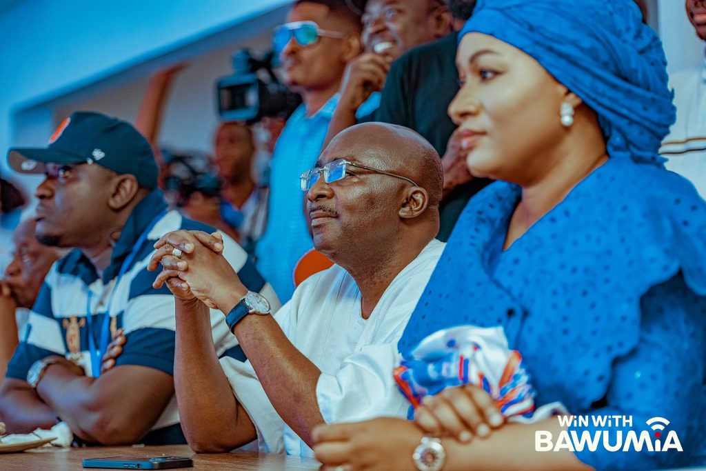 Hold Government to Account for Promises made to Ghanaians- Bawumia tells Minority MPs