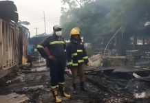 GNFS Extinguishes Major Fire at Monte Carlo Pub and Restaurant in Tema Community 10 GNFS Extinguishes Major Fire at Monte Carlo Pub and Restaurant in Tema Community 10
