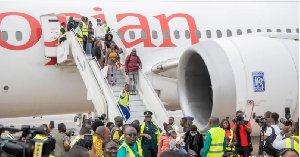 Ghana Repatriates 327 Stranded Nationals from Côte d’Ivoire Following Demolition Exercise Ghana Repatriates 327 Stranded Nationals from Côte d’Ivoire Following Demolition Exercise