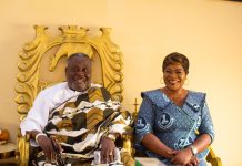 Zoomlion’s New Managing Director Pays Courtesy Call on Nungua Mantse, Seeks Traditional Blessings Zoomlion’s New Managing Director Pays Courtesy Call on Nungua Mantse, Seeks Traditional Blessings