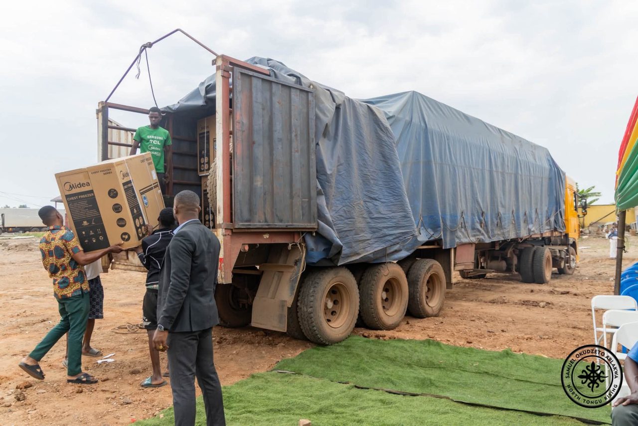 Ablakwa Donates 100 Chest Freezers to Juapong Market Women